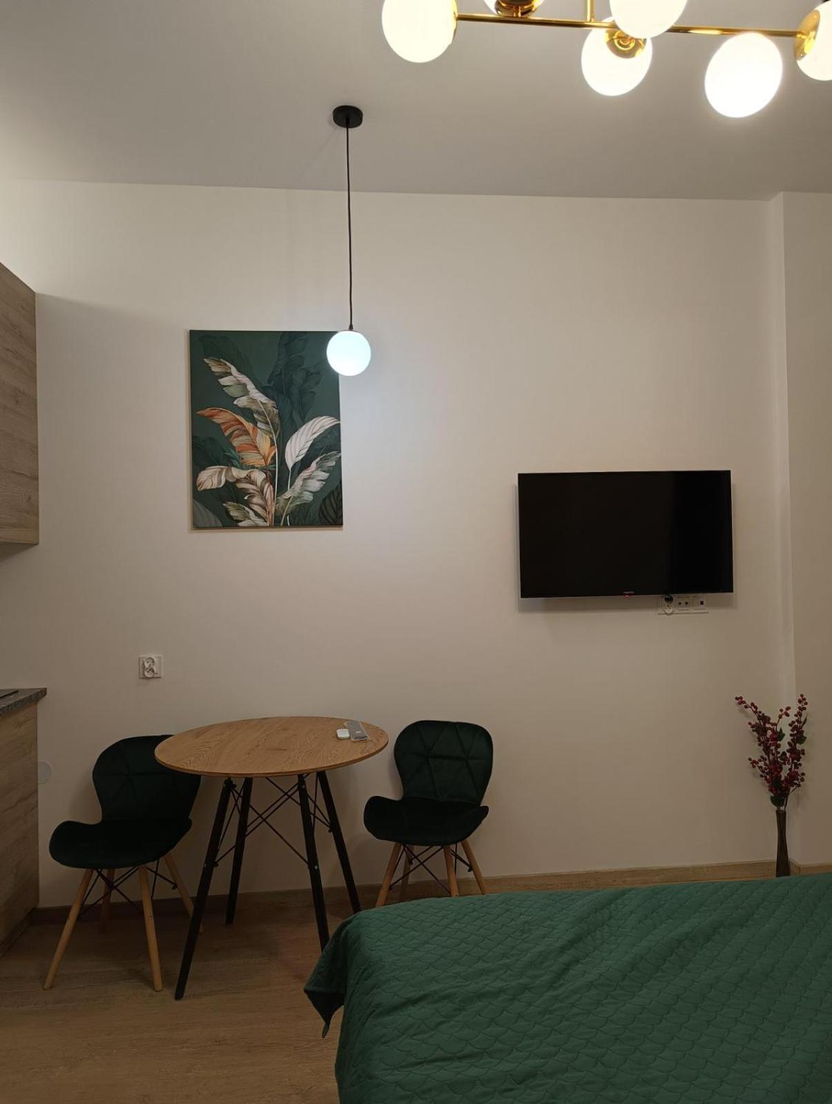 Mh Apartments Rzeszów Buitenkant foto